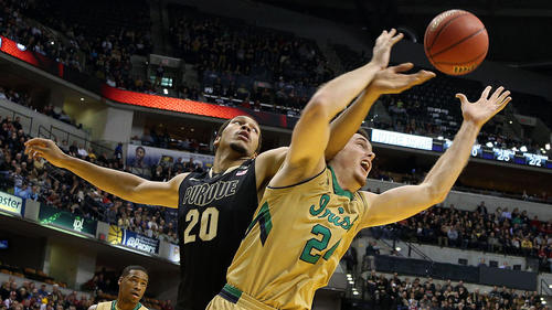 Notre Dame brushes off Purdue, 94-63
